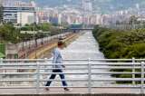Encontraron a un hombre muerto a orillas del río Medellín