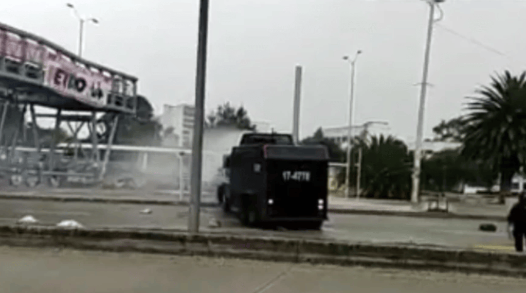 Presuntos subversivos tomaron a la fuerza edificio de la Universidad Nacional.
