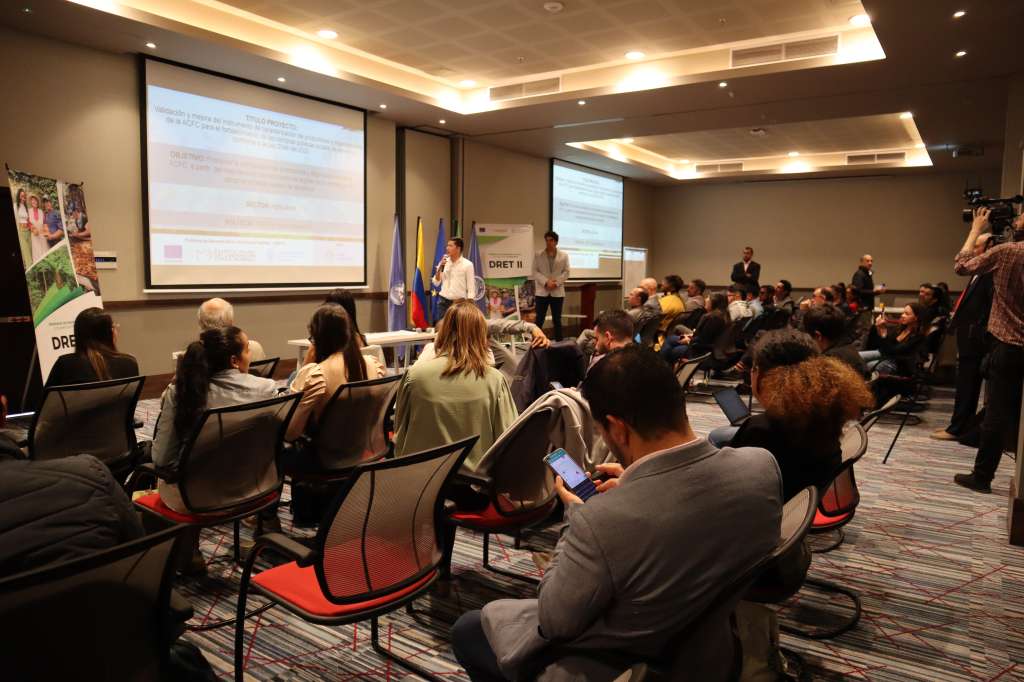 El evento contó con la presencia de funcionarios del Ministerio de Agricultura, Ministerio de Ambiente, organizaciones sociales y representantes del Programa DRET II.