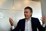 Daniel Quintero vuelve a la carrera presidencial, ahora con aval de partido indígena