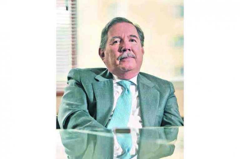 Comerciantes, contra la pared