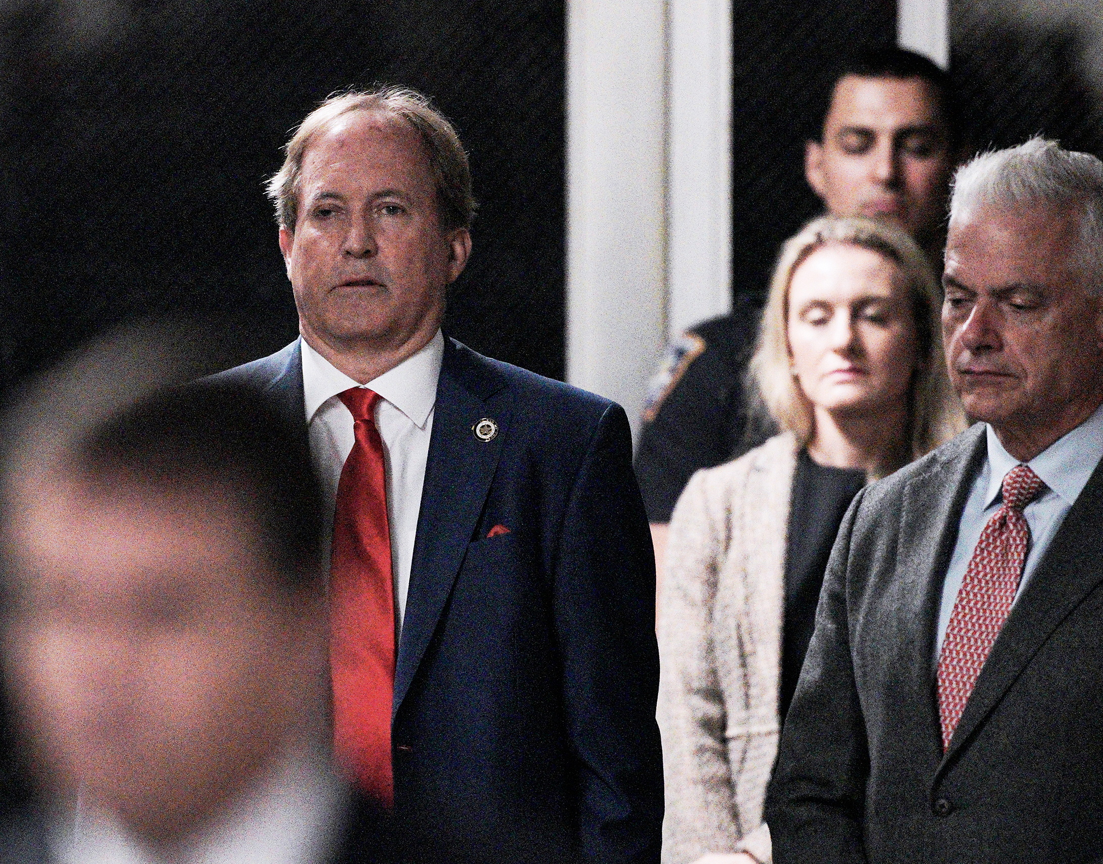 New York (United States), 30/04/2024.- Texas Attorney General Ken Paxton (2-L) arrives for the the criminal trial of former US President Donald Trump at the New York State Supreme Court in New York, New York, USA, 30 April 2024. Trump is facing 34 felony counts of falsifying business records related to payments made to adult film star Stormy Daniels during his 2016 presidential campaign. Others are not identified. (tormenta, Nueva York) EFE/EPA/CURTIS MEANS / POOL