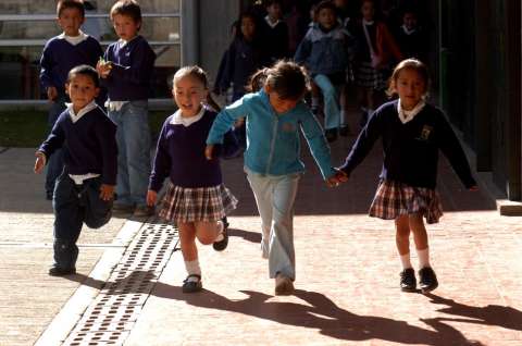 Padres de familia prefieren educación privada