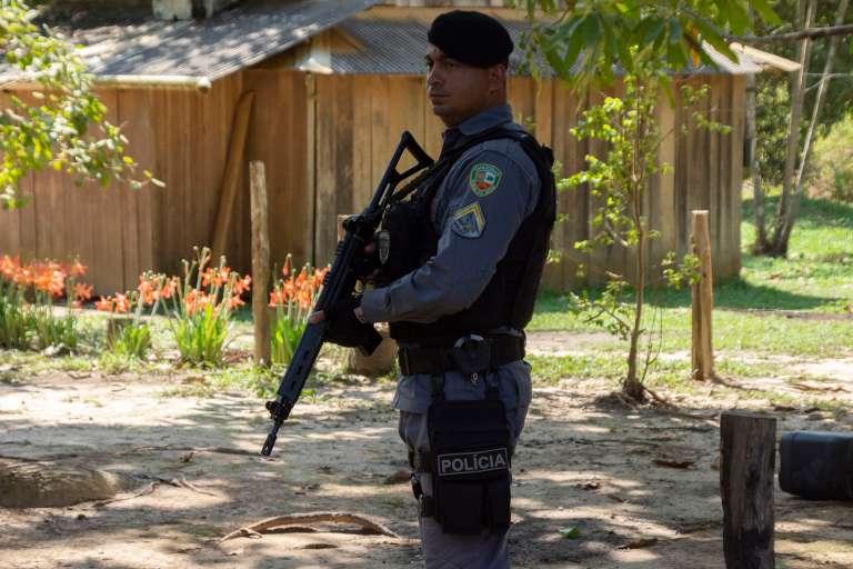 Indígenas Mura, en Brasil y su lucha por proteger la Amazonia su territorio.