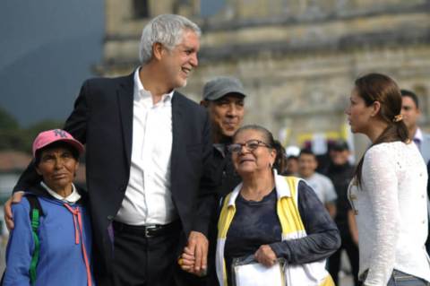 Imagen favorable de Peñalosa repunta y sube cuatro puntos