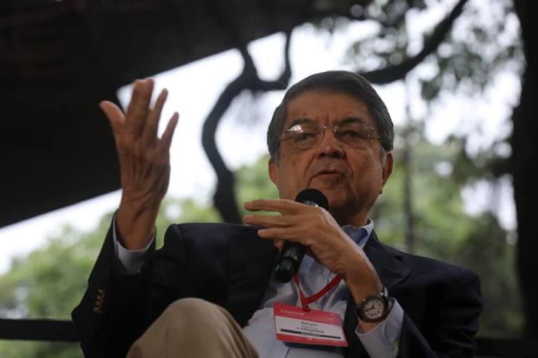 Sergio Ramírez: «los libros no son para llenar necesidades políticas»