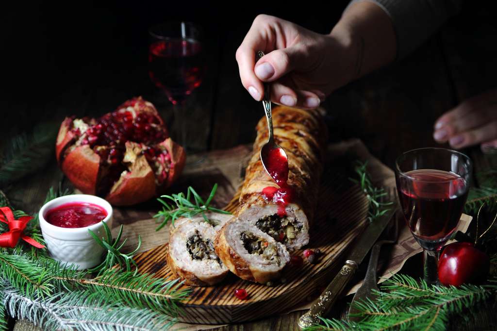 Rollo relleno de carne de res y de cerdo