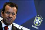 Dunga estudia procesar a Romario tras acusarlo de fraude en convocatorias de Brasil