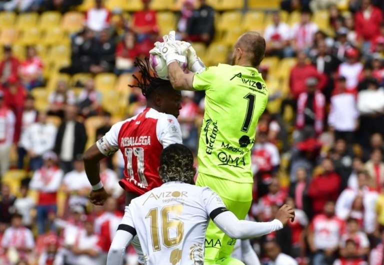 En imágenes: así se vivió la derrota de Santa Fe frente a Llaneros en El Campín