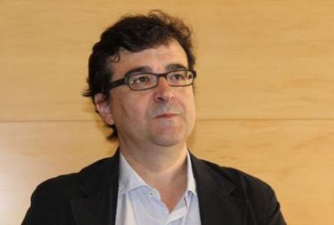 Javier Cercas alerta sobre un fanatismo "absoluto" hacia la cultura