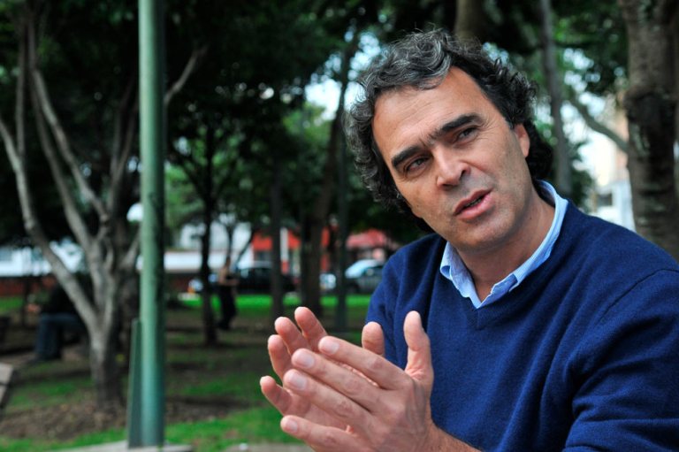 ‘La cátedra para la paz es carreta’