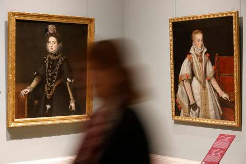 Un homenaje a las mujeres mecenas