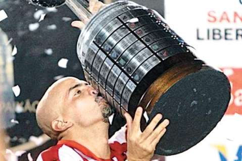 Juan Sebastián Verón, nuevo presidente de Estudiantes