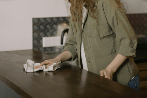 Respira mejor en casa: consejos para una limpieza profunda y libre de alergias