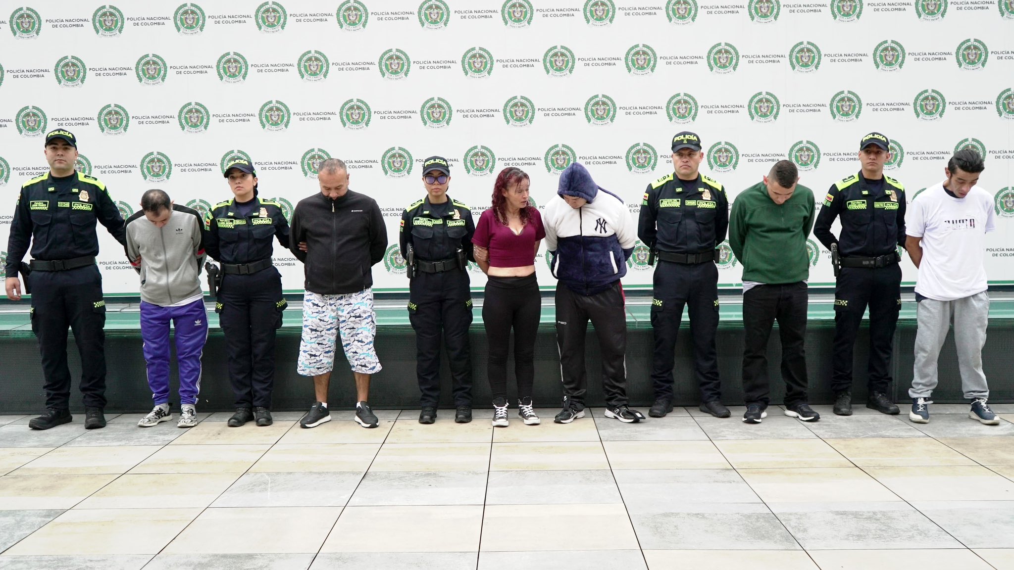 Entre los detenidos figuran varios miembros de una mismfa familia.