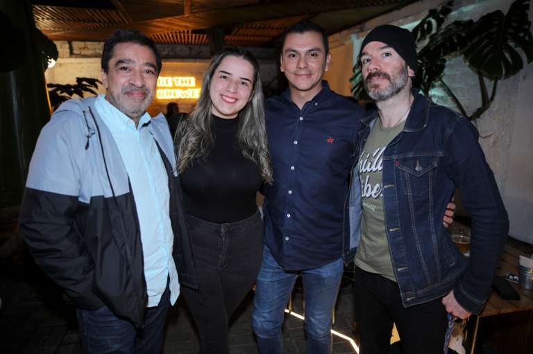 Gonzalo villalón Laura paredes johans Díaz Charry