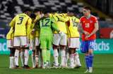 Colombia le sacó un empate a Chile en una cancha que estuvo imposible