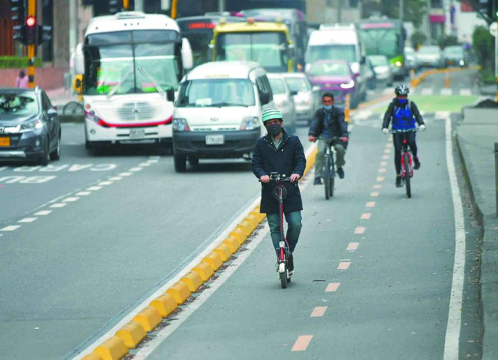 En Bogotá se realizan cerca de 650.000 viajes diarios en bicicleta.