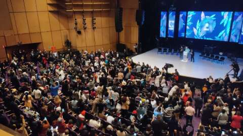 Víctimas, Petro y Francia Márquez: presentes en el evento del Informe Final