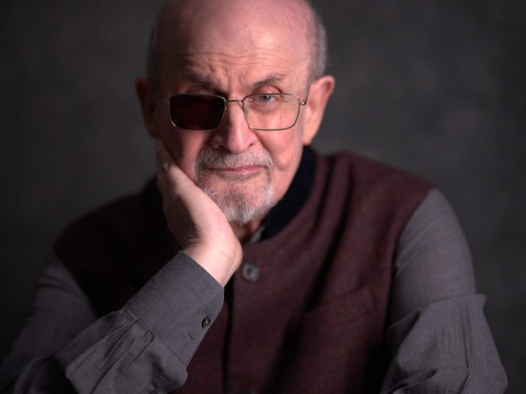 La penúltima hora: el regreso de Salman Rushdie a la ficción