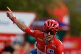 Este es el reporte médico oficial de Tadej Pogacar tras su retiro de La Vuelta a España 2026