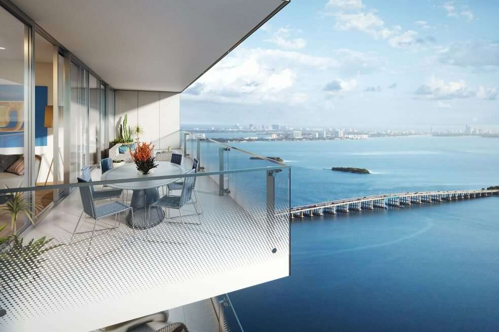 La vista panorámica desde Missoni Baia se extiende hacia todas direcciones mostrando Biscayne Bay, Downtown Miami, Miami Beach y el Océano Atlántico. / Cortesía