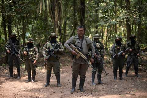 Así es como Comandos de Frontera, el grupo armado al mando de Araña, ha saqueado la Amazonía