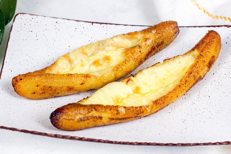Esta es la receta para preparar un rico plátano maduro