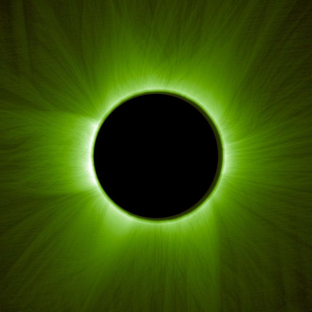 La observación de la corona es crucial para revelar el viento solar, el flujo continuo de materia desde el Sol hacia el espacio exterior.