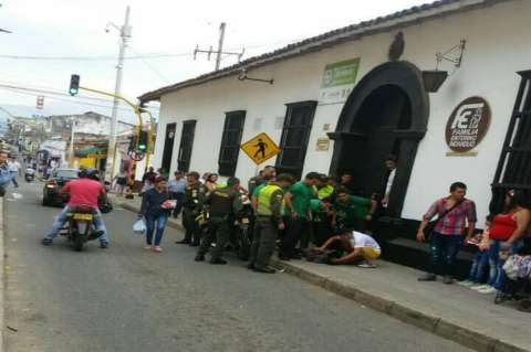 Incendio en correccional de Piedecuesta, Santander, deja 12 menores quemados