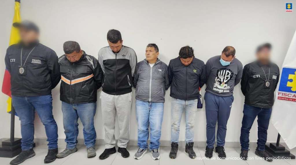 Los Pajaros