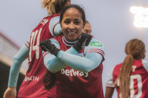 ¡Uno más de Manuela Pavi! Vea el gol de la colombiana con el West Ham: video