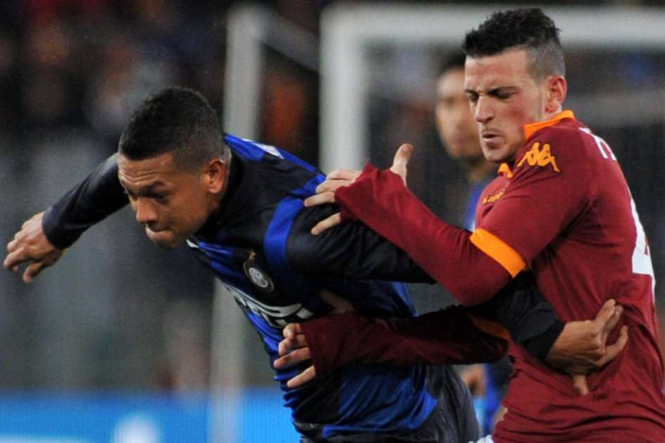 Freddy Guarín, en partido ante La Roma / AFP