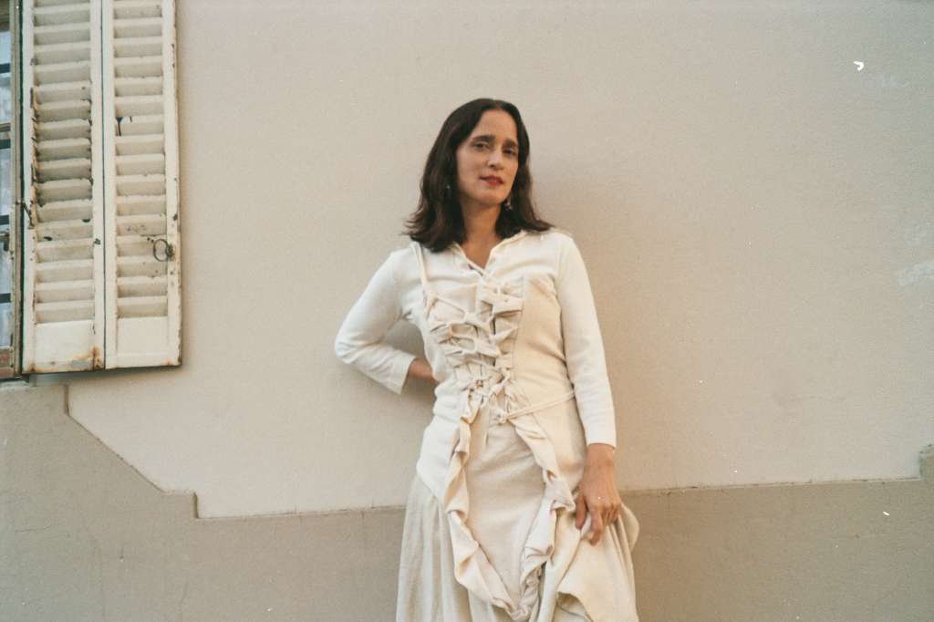 "Norteña" es el debut literario de Julieta Venegas y viene acompañado de un nuevo álbum homónimo.