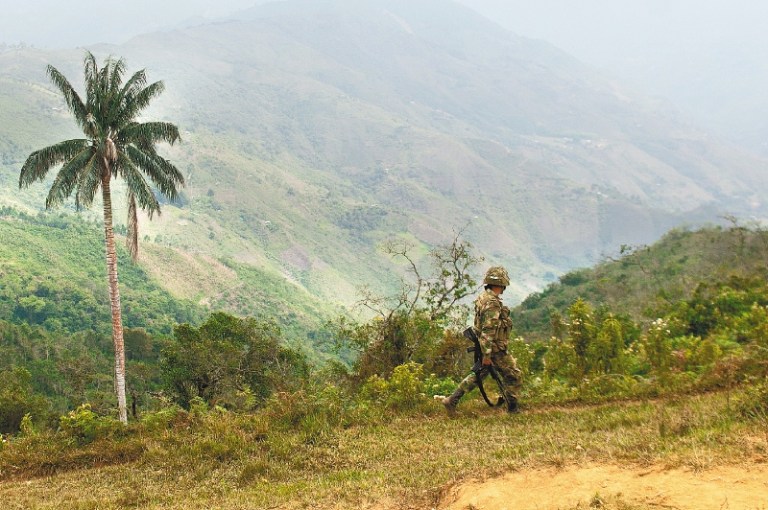 Fiscalía investiga si el Eln tuvo que ver con la masacre en Argelia (Cauca)
