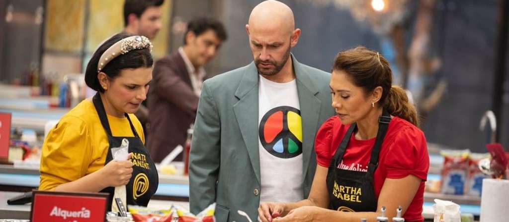 ¿Rivalidad? Martha Isabel Bolaños y Natalia Sanint protagonizaron un tensionante momento en ‘MasterChef Celebrity’. Esto ocurrió.