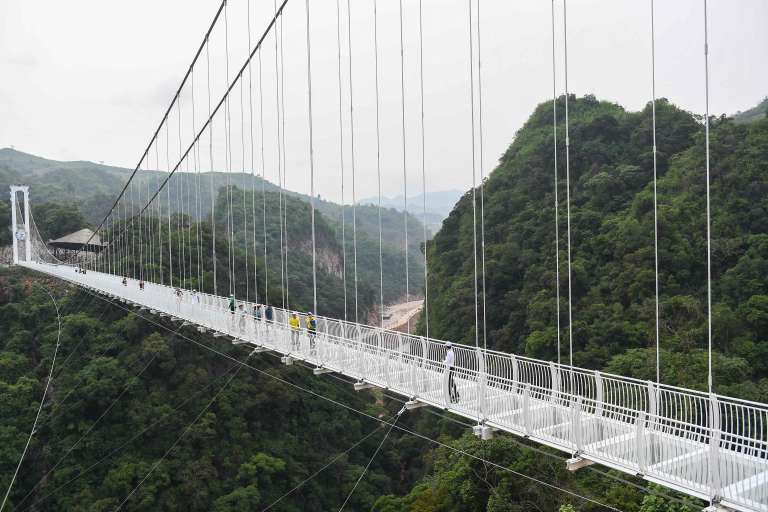 Puente de Cristal en Vietnam, 2022