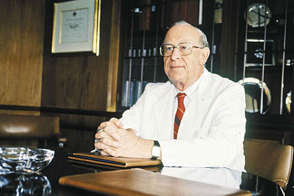 Durante más de treinta años el doctor Jorge Cavelier estuvo al frente de la Clínica Marly. / Archivo