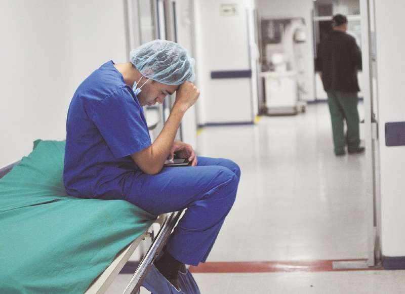 En septiembre del 2016, los médicos residentes organizaron una protesta por la falta de apoyo económico. / Cristian Garavito