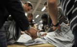 Presidente sanciona ley que da cárcel a quienes violen topes en campañas electorales