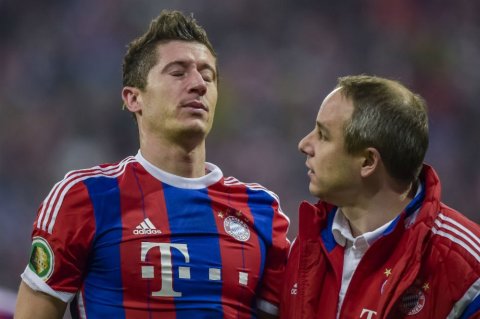 Lewandowski, en duda para el partido contra Barcelona por Champions