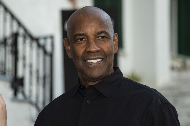 Denzel Washington se peleó con P. Diddy en plena fiesta blanca. ¿Qué le dijo?