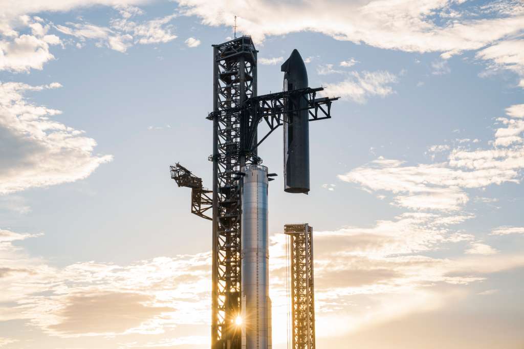 SpaceX, del multimillonario Elon Musk, pospuso el lanzamiento de su gran cohete Starship.