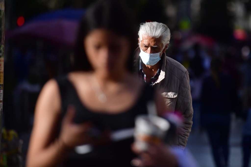 Según cifras de la Secretaría de Salud, en el Distrito los mayores de 12 años ya están vacunados en un 98 %, mientras que los menores de 12 años se acercan al 75 %.