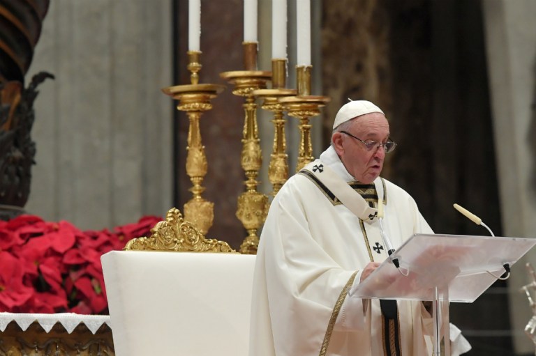 El papa critica el apetito consumista de la humanidad antes de Navidad
