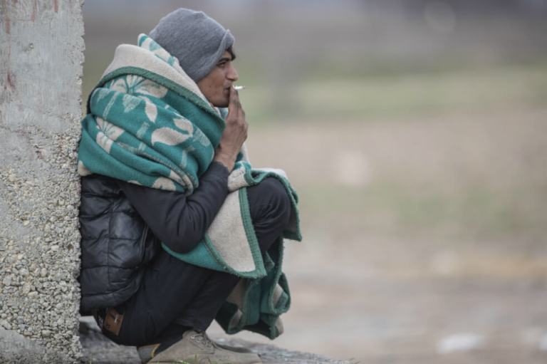 UE ofrece 2.000 euros a migrantes en islas griegas para que regresen a sus casas