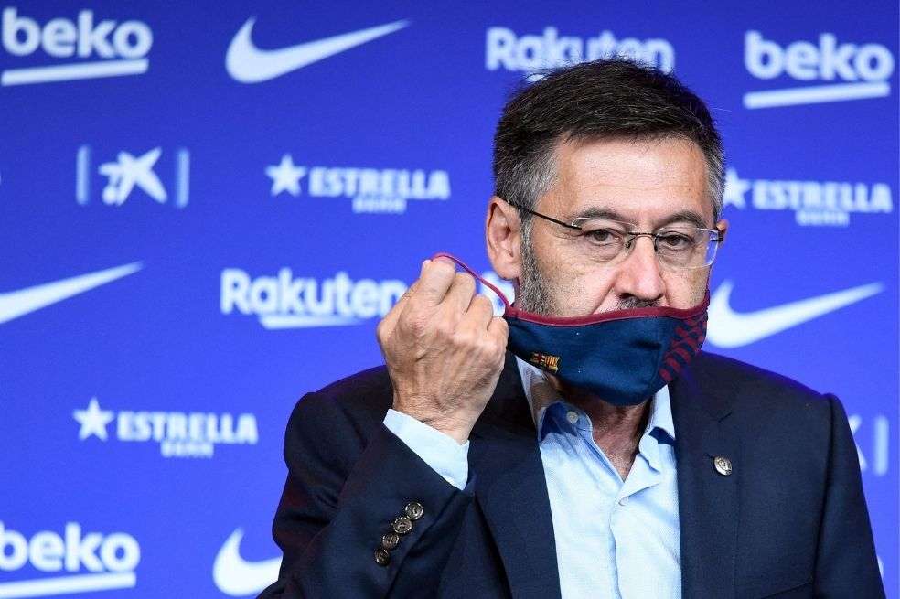 Según fuentes locales, el expresidente del FC Barcelona Josep Maria Bartomeu fue detenido ayer en su casa.