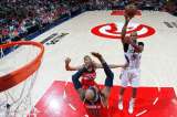 Los Hawks empatan la serie semifinal de la Conferencia Este