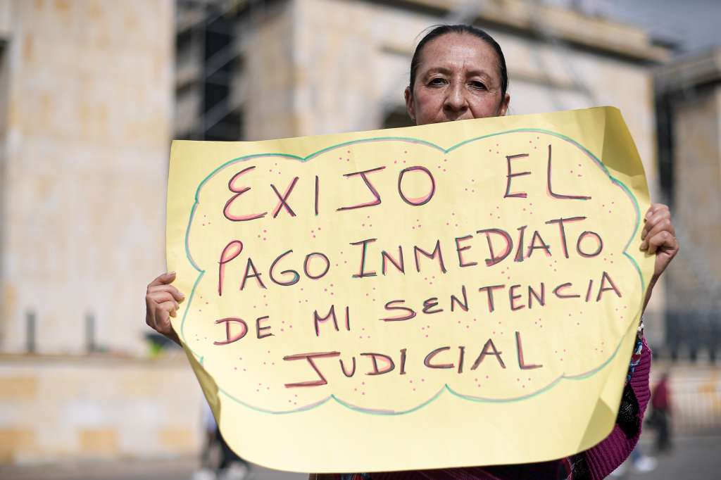 Excontratistas de la salud exigen el pago de sus sentencias laborales.