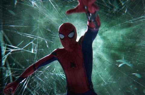 Tom Holland realiza tráiler benéfico como Spider Man